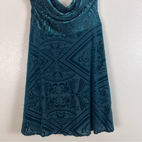 NWT Urban Outfitters Green Emerald Mini Dress - Picture 7 of 10